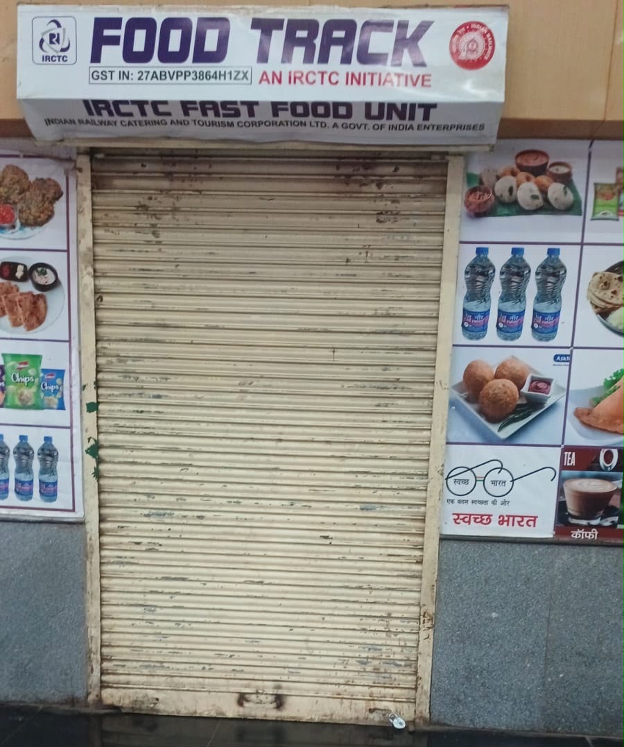 एफ़एसएसई के नियम मे अनदेखी के कारण ख़ानपान प्रतिष्ठान बंद ।